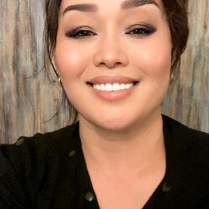 Meet your Posher, Lola